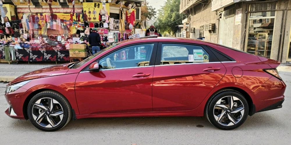 هیوندای ئەلەنترا